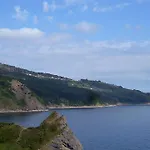 Ea Playa Montaña45'guggemhein A 200m Andando Playa Y Del Centro Pueblo *
