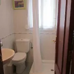 Ea Playa Montaña45'guggemhein A 200m Andando Playa Y Del Centro Pueblo