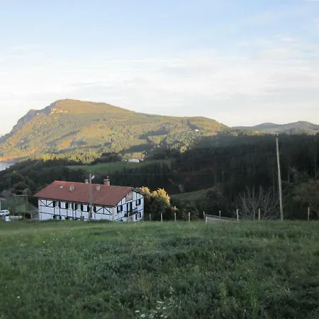 Ea Playa Montana45'guggemhein A 200m Andando Playa Y Del Centro Pueblo アパート *